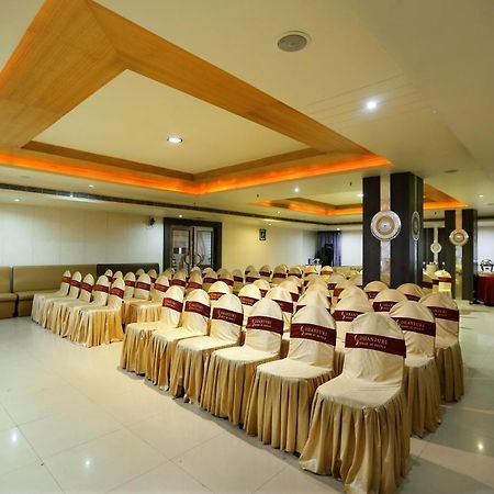 Hotel Sitara Grand Χιντεραμπάντ Εξωτερικό φωτογραφία