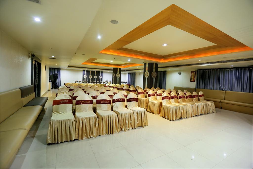 Hotel Sitara Grand Χιντεραμπάντ Εξωτερικό φωτογραφία