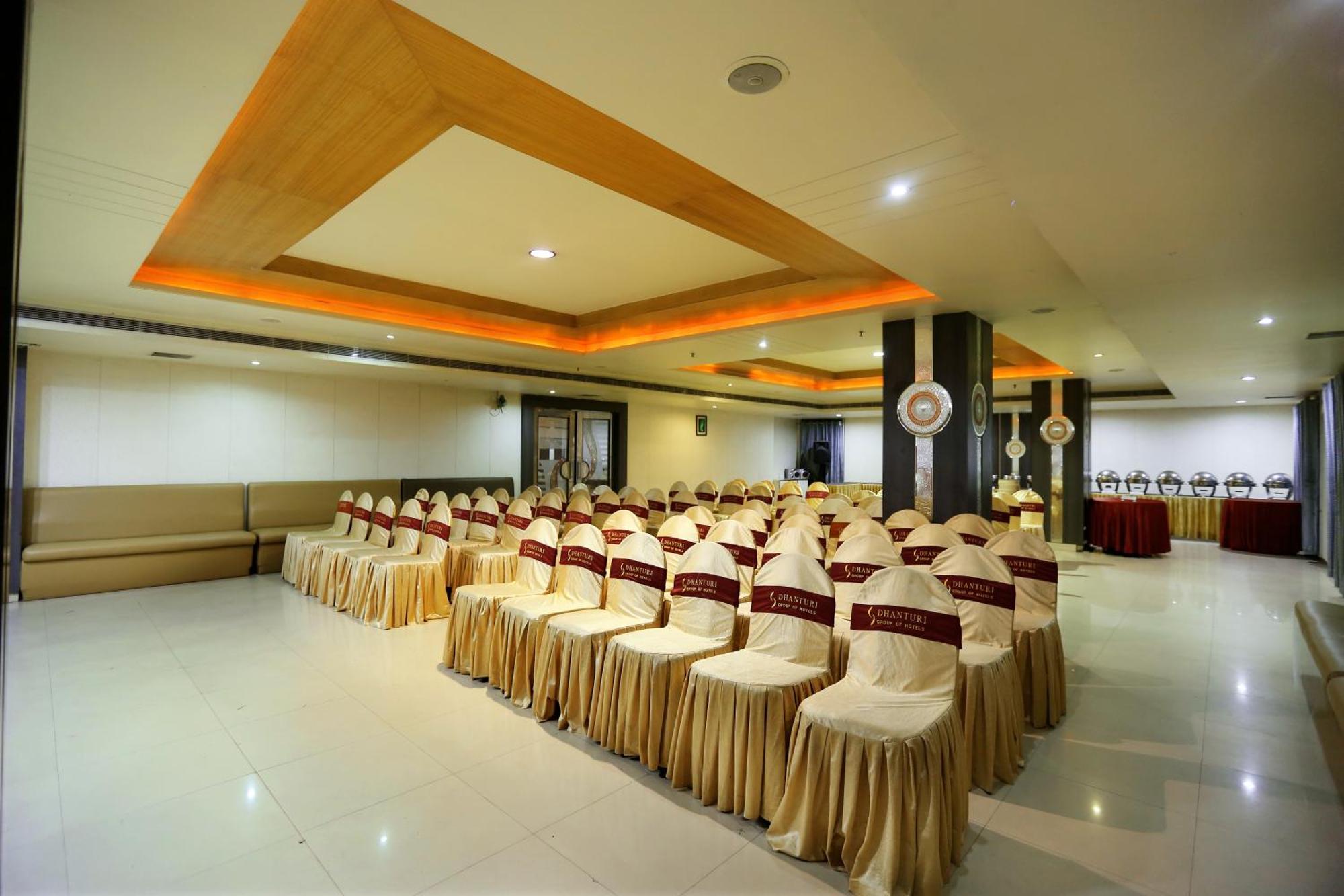 Hotel Sitara Grand Χιντεραμπάντ Εξωτερικό φωτογραφία