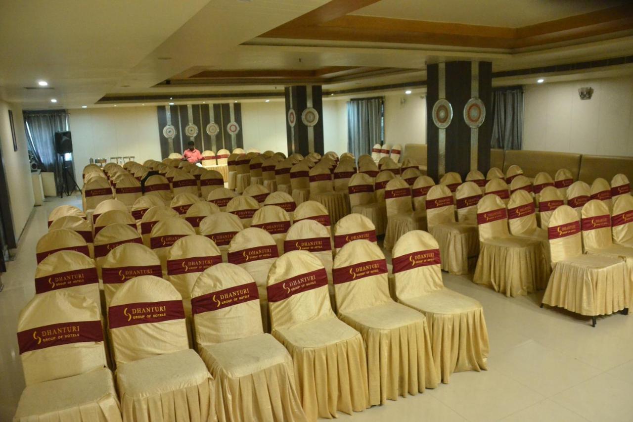 Hotel Sitara Grand Χιντεραμπάντ Εξωτερικό φωτογραφία